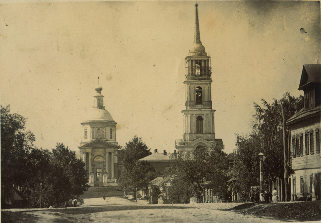Ил.1 Улица Рязанская в Венёве в 1910-х годах, из коллекции Д.А. Махеля.jpg